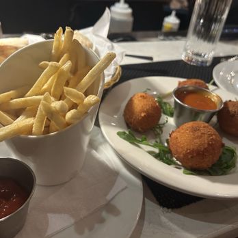 Sette Osteria - Washington - Italian Near Me - Washington, DC, District of Columbia