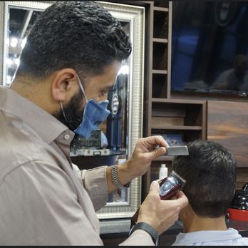 Reesha Barbers - Regular Haircut - Barbers Near Me - Atlanta, Georgia Reesha Barbers - Regular Haircut - Barbers Near Me - Atlanta, Georgia