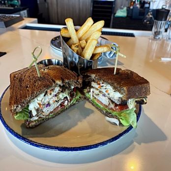 Oxbow Bar & Grill - Swordfish Pastrami! - Bars Near Me - Fort Myers, Florida