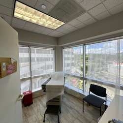 Complete Dermatology - Aiea - Aiea Exam Room