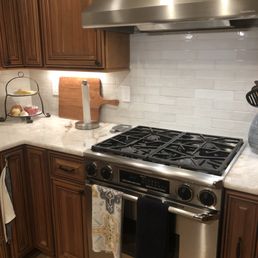 The Quartzite really brought out the best in the cherry cabinets.