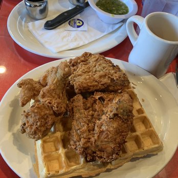 Mo's Egg House - Chicken and waffles - Breakfast & Brunch Near Me - Temecula, California Mo's Egg House - Chicken and waffles - Breakfast & Brunch Near Me - Temecula, California