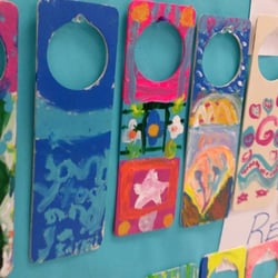 Aquia Episcopal Church - Art activity at the 2016 Vacation Bible School.