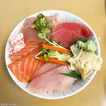 Sushi Island - Donburi-Island Sashimi Bowl - Sushi Bars Near Me - Gardena, California Sushi Island - Donburi-Island Sashimi Bowl - Sushi Bars Near Me - Gardena, California