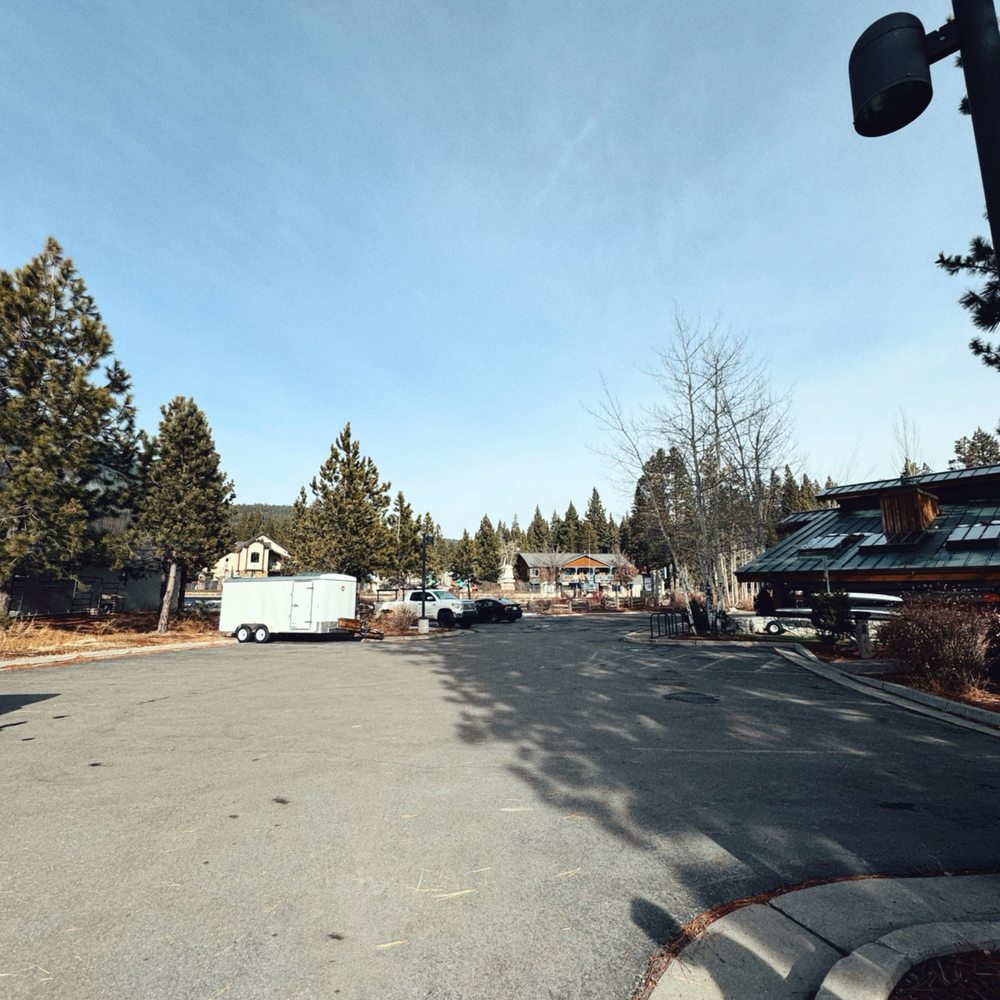 Waterman's Landing - Parking lot - Breakfast & Brunch Near Me - Carnelian Bay, California Waterman's Landing - Parking lot - Breakfast & Brunch Near Me - Carnelian Bay, California