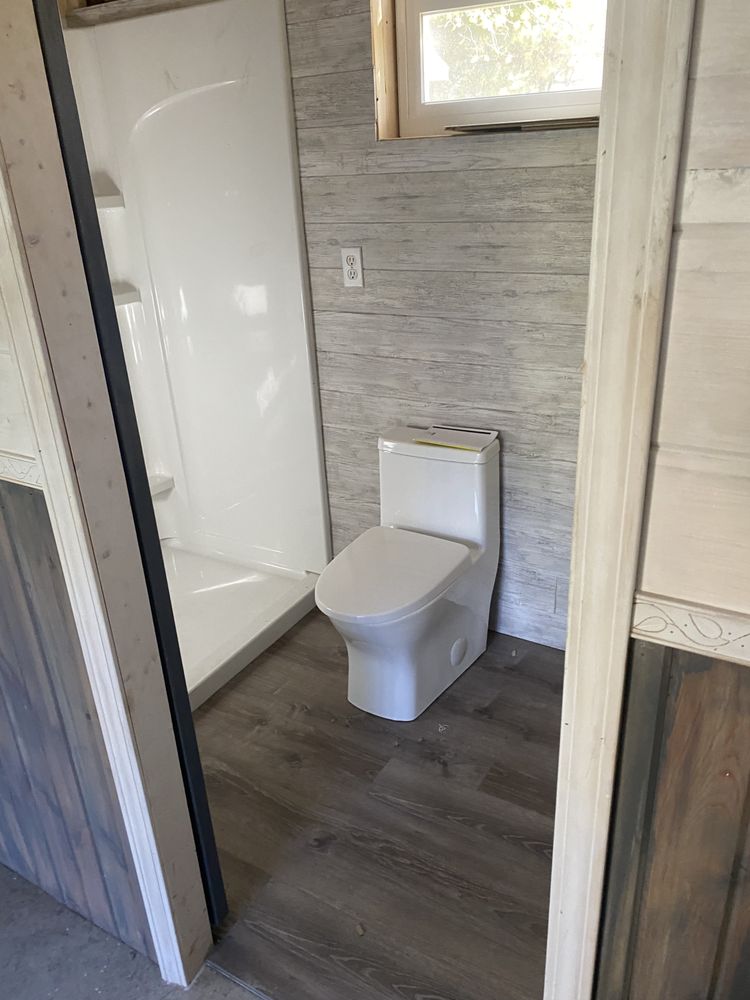 Slide of C&B Contracting Plumbing