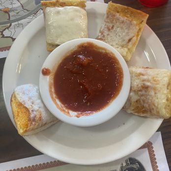 Carl's Pizza - Half Loaf With Cheese Garlic Bread - Pizza Near Me - Denver, Colorado