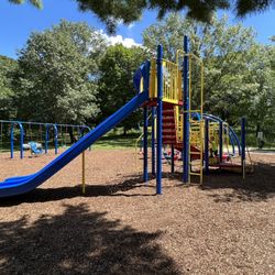 Sinnissippi Park - Big kids slide and jungle gym.