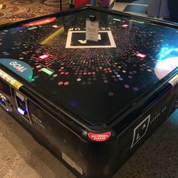4-way air hockey... WHAAAAT?