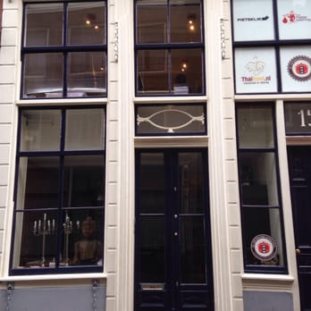 De Amsterdamse Kookschool - Voorkant & ingang - Cooking Schools Near Me - Amsterdam, New Hampshire