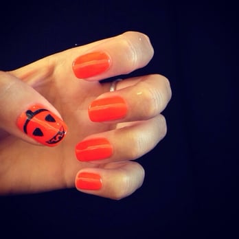 La Petite Bell Nail Spa - Halloween nails - Nail Salons Near Me - Issaquah, Washington La Petite Bell Nail Spa - Halloween nails - Nail Salons Near Me - Issaquah, Washington