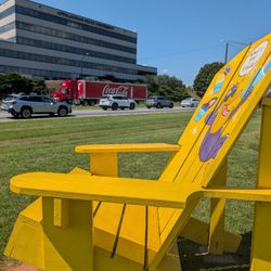 Pelican's Snoballs - Big yellow chair!