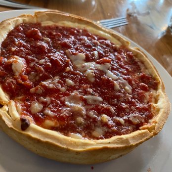 Giordano's - Lunch personal pizza - Pizza Near Me - Rosemont, Illinois Giordano's - Lunch personal pizza - Pizza Near Me - Rosemont, Illinois