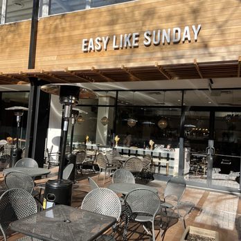Easy Like Sunday - Outside - Breakfast & Brunch Near Me - Baltimore, Maryland