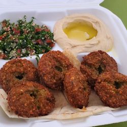 Al Chef Mediterranean Cuisine - Truly amazing falafel and distinctively tasty hummus