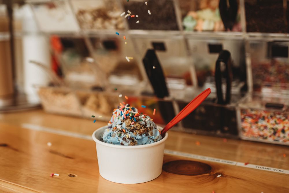 Sweet Alps Ice Cream Logo
