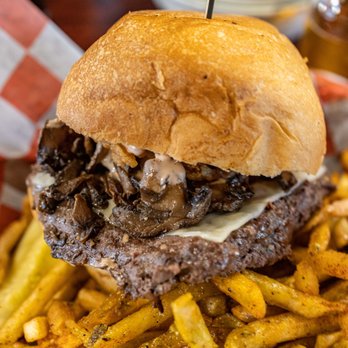 Zion Canyon Brewpub - Elevated Elk Burger w/ chimichurri fries ($19) - Burgers Near Me - Springdale, Utah Zion Canyon Brewpub - Elevated Elk Burger w/ chimichurri fries ($19) - Burgers Near Me - Springdale, Utah