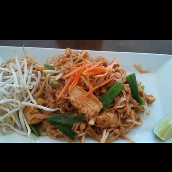 Vincent's - Chicken Pad Thai - Thai Near Me - Medford, New Jersey Vincent's - Chicken Pad Thai - Thai Near Me - Medford, New Jersey
