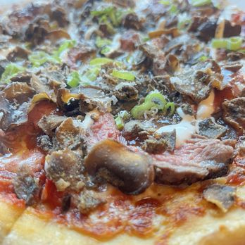 P-Town Pizza - Pizza Near Me - Pawhuska, Oklahoma