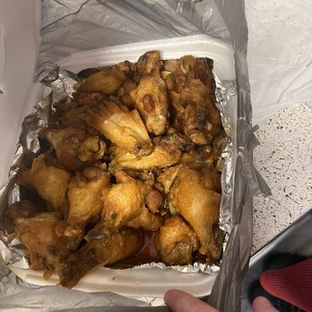 Home Slice Pizza and Subs - The wings how they came - Pizza Near Me - Greensboro, North Carolina Home Slice Pizza and Subs - The wings how they came - Pizza Near Me - Greensboro, North Carolina