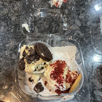 Peach Cobbler Factory - OREO PUDDING and RED VELVET PUDDING - Desserts Near Me - Canton, Michigan Peach Cobbler Factory - OREO PUDDING and RED VELVET PUDDING - Desserts Near Me - Canton, Michigan