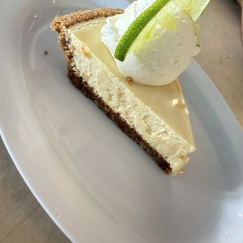 Monty's Sunset - South Beach - Monty's Award Winning Key Lime Pie - Seafood Near Me - Miami Beach, Florida