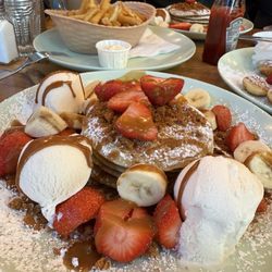 My Old Dutch - Biscoff pancakes