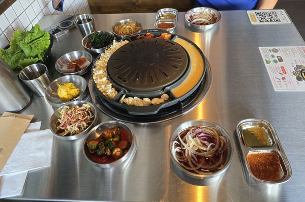 Daldongnae - Kensington Market by null