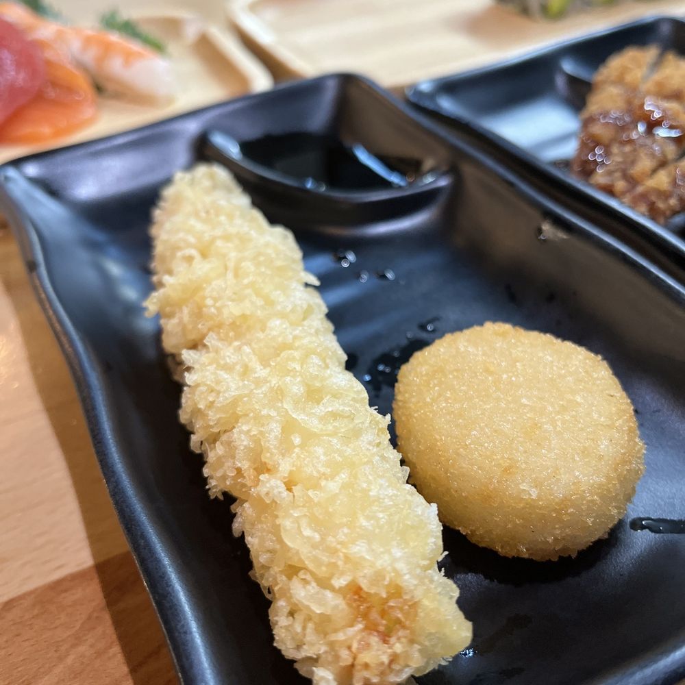Akino - Shrimp Tempura, Fried Scallop - Sushi Bars Near Me - Elmhurst, New York Akino - Shrimp Tempura, Fried Scallop - Sushi Bars Near Me - Elmhurst, New York