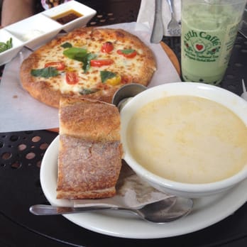 Urth Caffé-Pasadena - Clam chowder & margarita pizza! Oh & a blended green tea boba! (Of course). - Cafes Near Me - Pasadena, California Urth Caffé-Pasadena - Clam chowder & margarita pizza! Oh & a blended green tea boba! (Of course). - Cafes Near Me - Pasadena, California