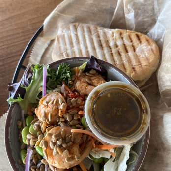 UKRAFT Brunch Cafe - Spicy thai salad combo with chipotle chicken sandwich - Food Trucks Near Me - Chesterfield, Missouri UKRAFT Brunch Cafe - Spicy thai salad combo with chipotle chicken sandwich - Food Trucks Near Me - Chesterfield, Missouri