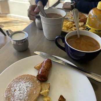 Main Kitchen Cafe - Meal view with coffees - New American Near Me - Granada Hills, California