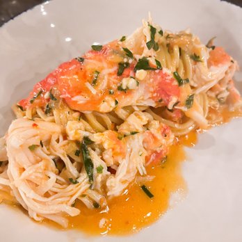 Giant - Saffron Tagliatelle with Dungeness Crab & Chili Butter - New American Near Me - Chicago, Illinois