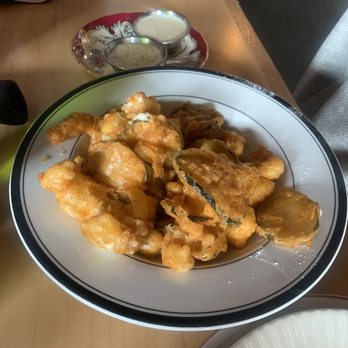 Craft Urban - Crisp Cheese Curds - New American Near Me - Geneva, Illinois