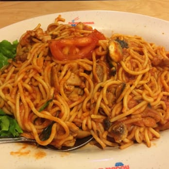 Noodle World - Spicy spaghetti with chicken - Chinese Near Me - Alhambra, California Noodle World - Spicy spaghetti with chicken - Chinese Near Me - Alhambra, California