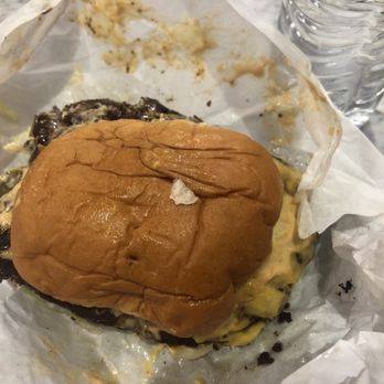 For The Win - Triple cheeseburger (nothing like the photo) - Burgers Near Me - Los Angeles, California For The Win - Triple cheeseburger (nothing like the photo) - Burgers Near Me - Los Angeles, California