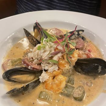 Common Restaurant  - Gumbo - Cocktail Bars Near Me - Savannah, Georgia