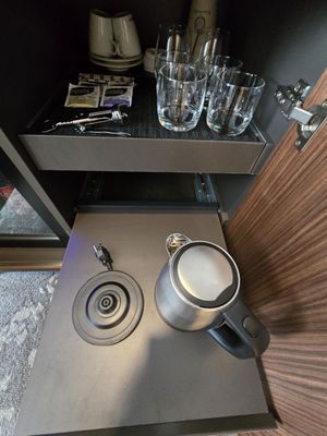 Sutton Place Hotel Vancouver by null