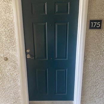 Park Crossing Apartments - The unit I stayed in - Apartments Near Me - Fairfield, California