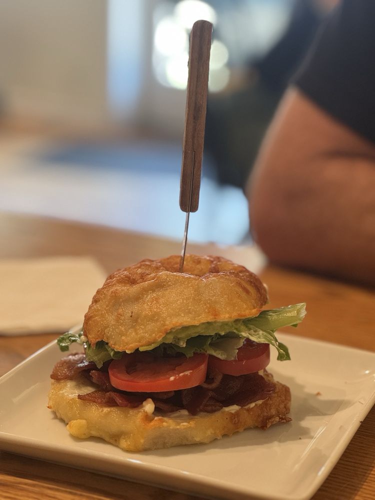 Oliver's French Farm Café