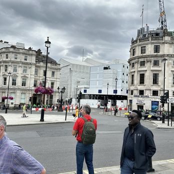 Trafalgar Square - Landmarks & Historical Buildings Near Me - London, XGL