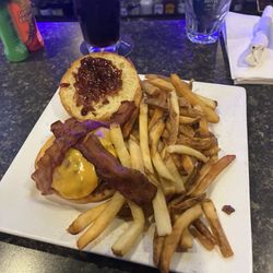Hoggsbreath - Juicy Lucy special.   It was the bomb!   Will be back for another one or nineteen.