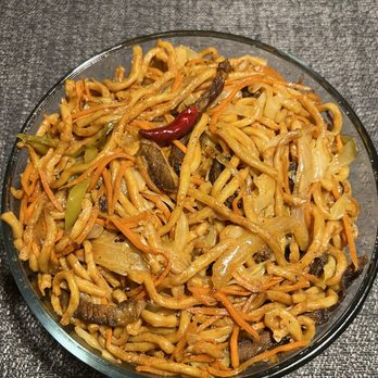 Phayul - Lhasa Fried Noodles- good, but I've had better - Himalayan/Nepalese Near Me - Jackson Heights, New York