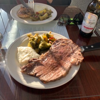 Lake Mead Cruises - prime rib looks good - Boat Charters Near Me - Boulder City, Nevada