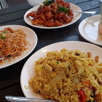 Thai and Taps - Thai Near Me - Snohomish, Washington