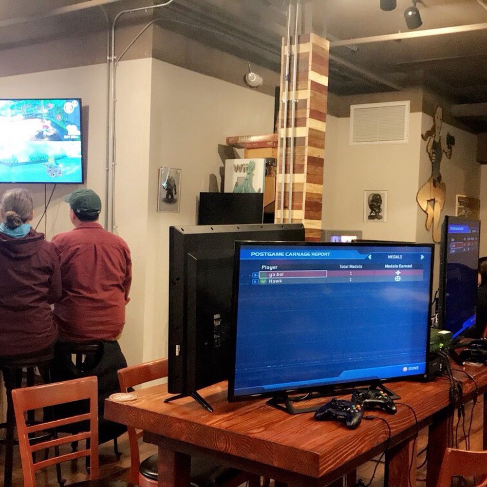 1-Up Lounge - Interior - Arcades Near Me - Bellingham, Washington