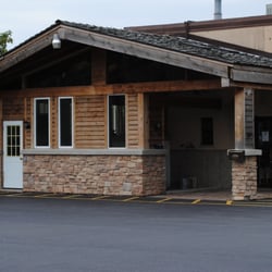 Doggie Do Rite Daycare - Front Entrance