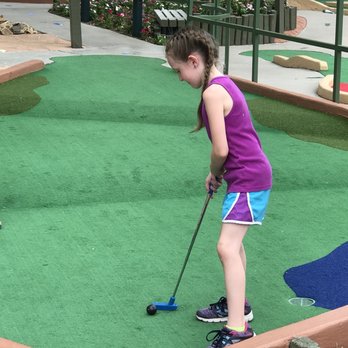 Hinkle Fun Center - Mini Golf Near Me - Albuquerque, New Mexico