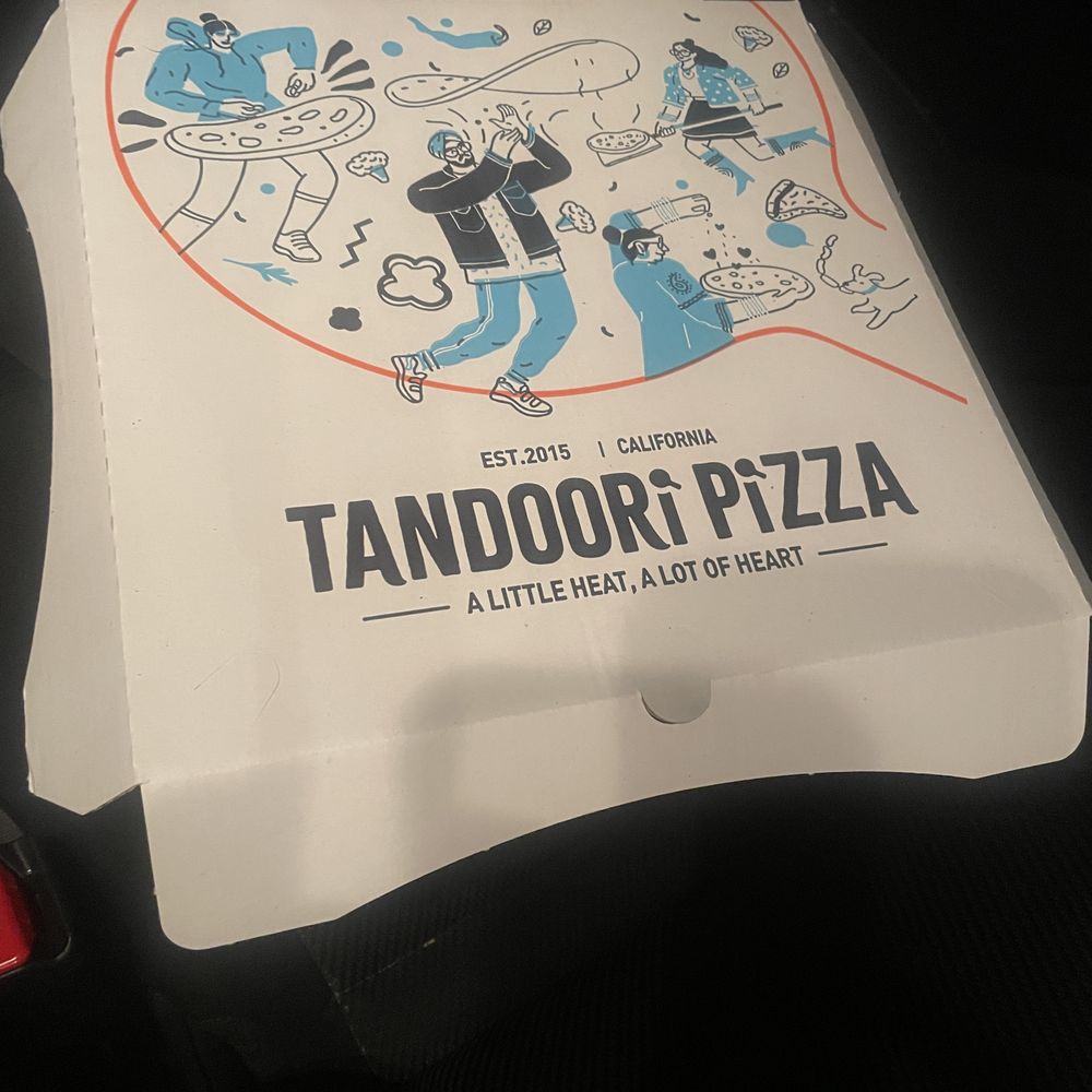 Tandoori Pizza - Box - Vegan Curry Veggie Delight Pizza (Medium Size, with Vegan Cheese). - Pizza Near Me - Sunnyvale, California Tandoori Pizza - Box - Vegan Curry Veggie Delight Pizza (Medium Size, with Vegan Cheese). - Pizza Near Me - Sunnyvale, California