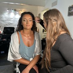 Audras Makeup